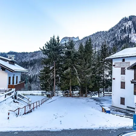 Apartament Dolomites Stunning View & Garden San Vito di Cadore