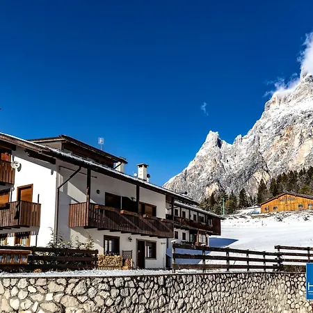 Dolomites Stunning View & Garden * San Vito di Cadore