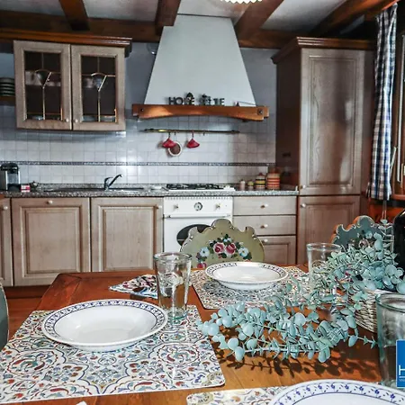 Apartament Dolomites Stunning View & Garden *